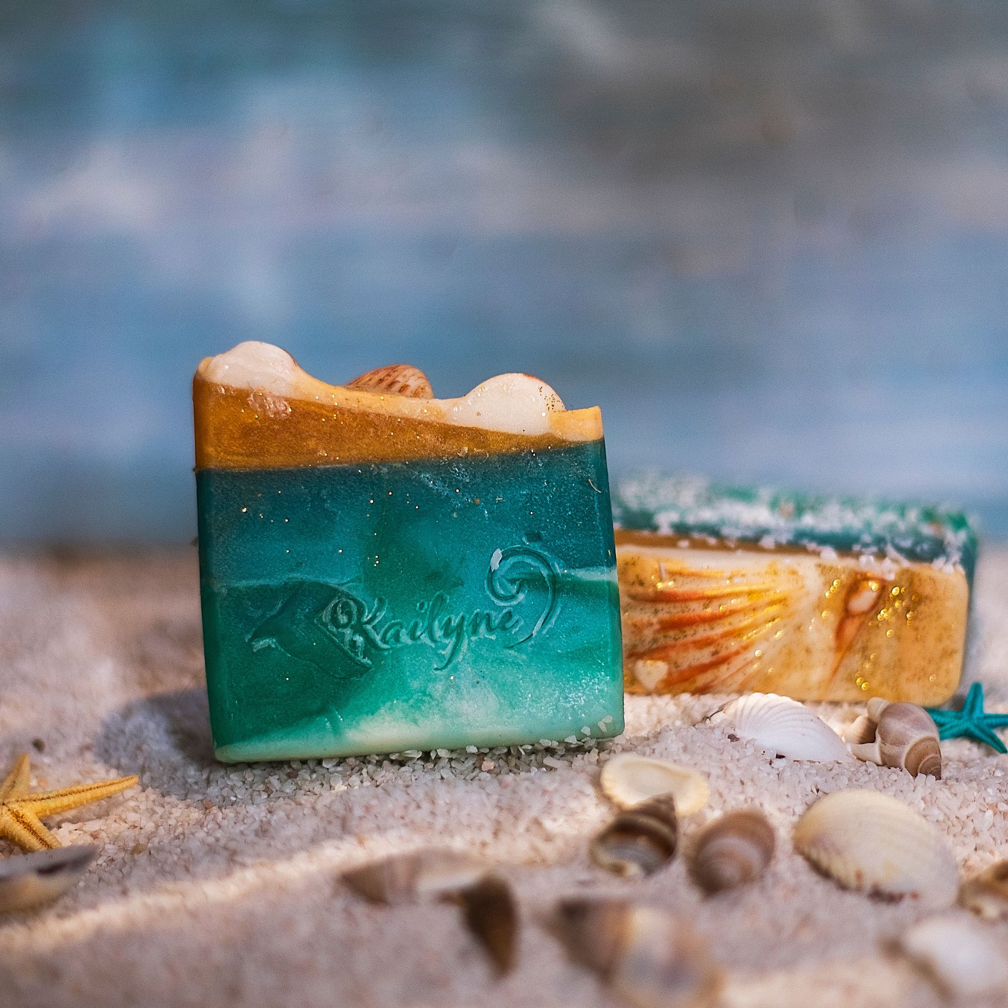 Melt and Pour Sea Breeze - Aqua Ocean Clay