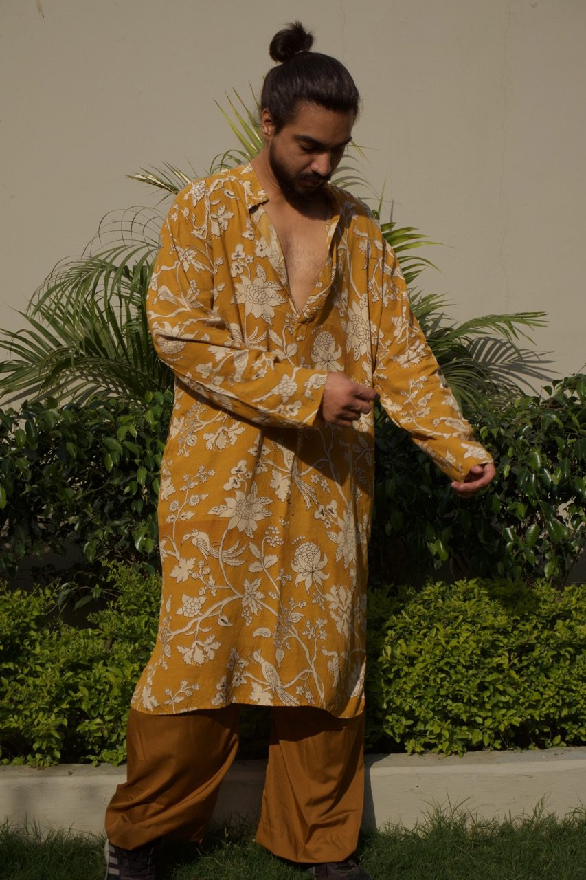 Zarvān - Yellow Silk Kurta Set - Men