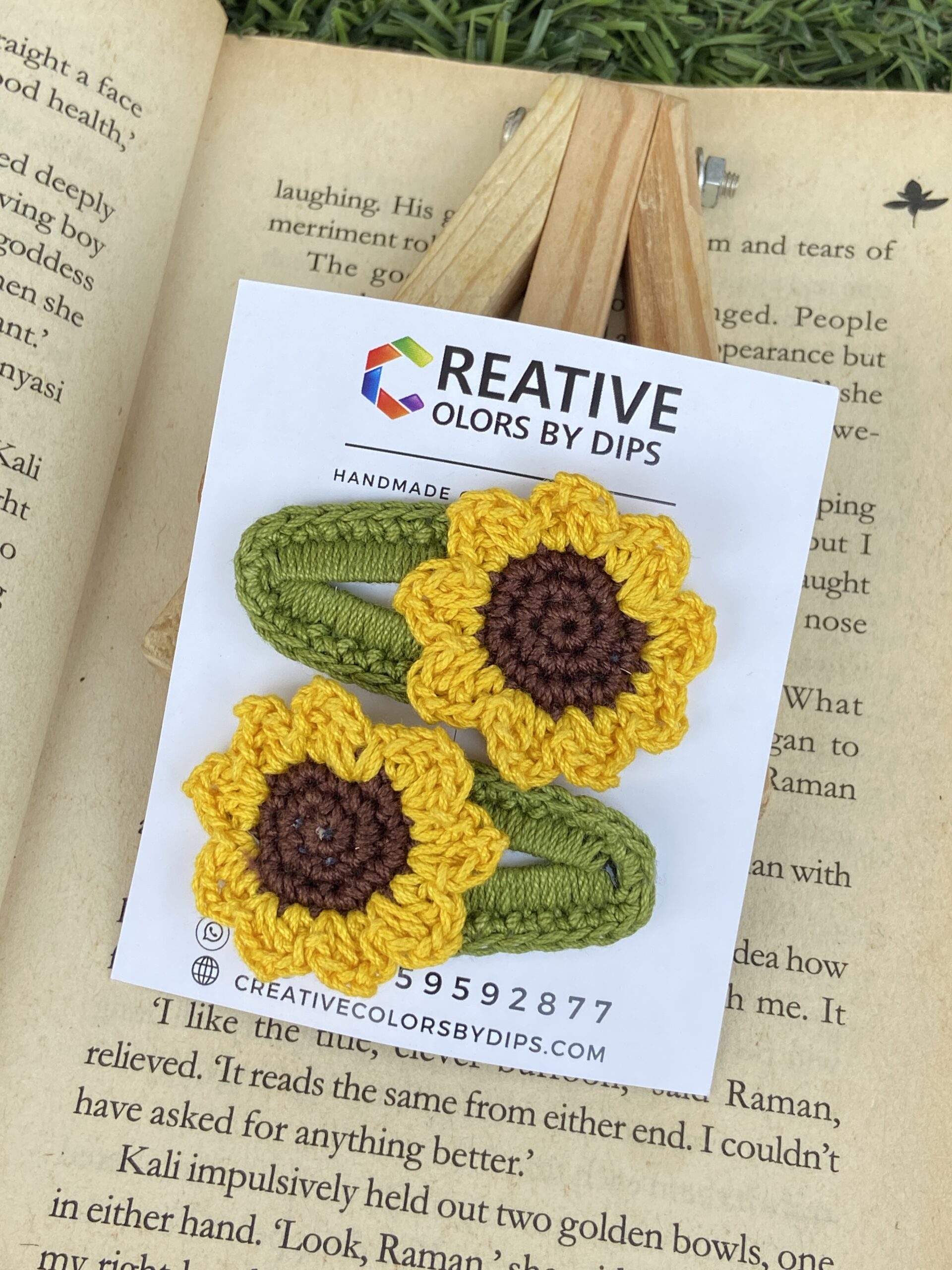 Handmade Sunflower Crochet Hairclip | Aesthetic Floral Hair Accessory