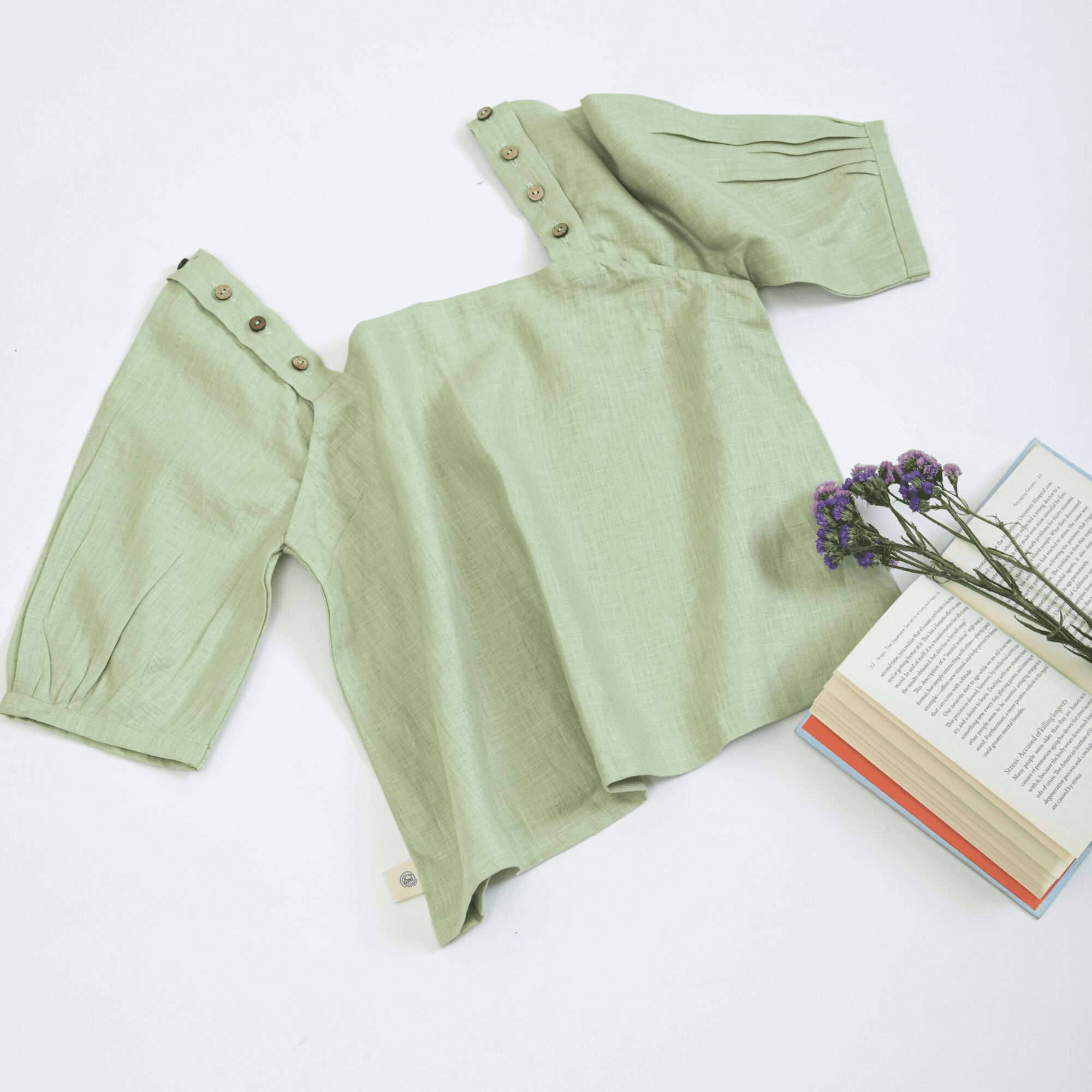 Breathable Hemp Top with Adjustable Sleeves | Pistachio