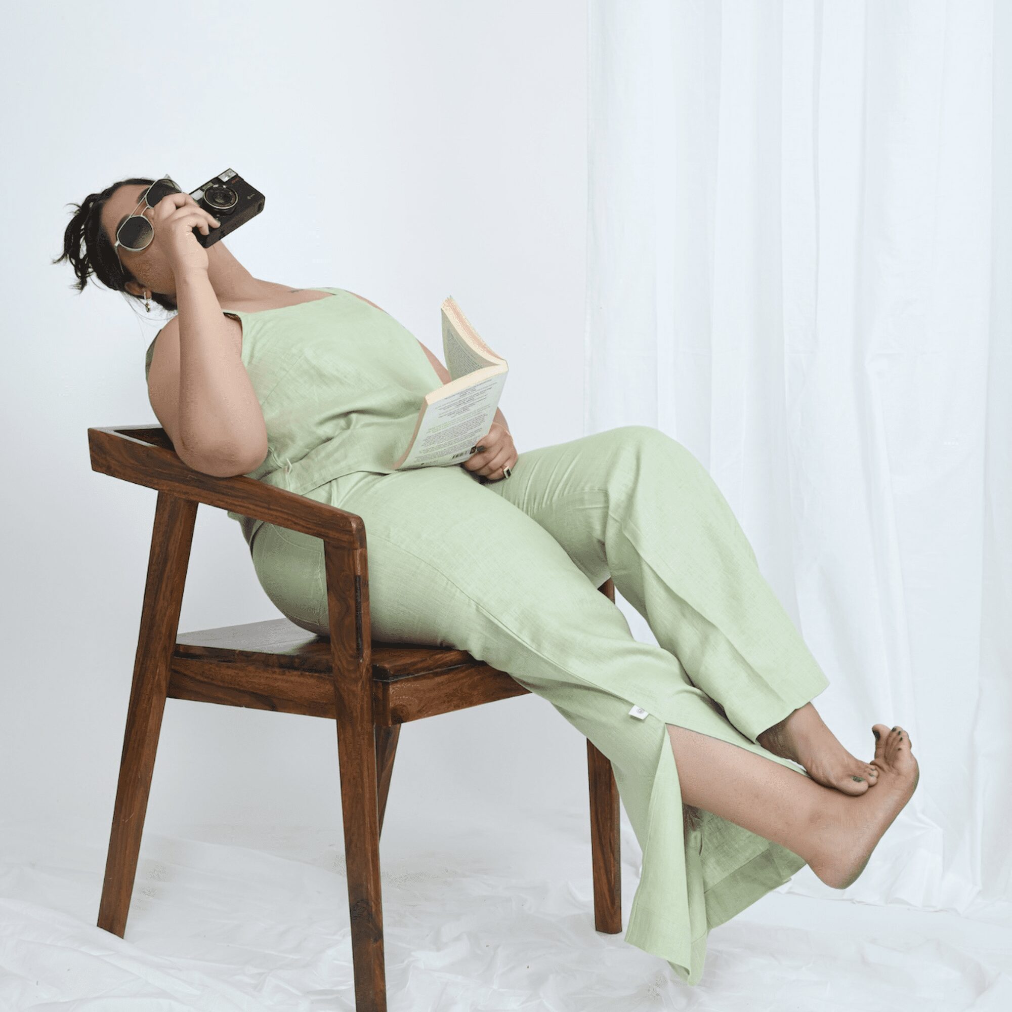 Sustainable Hemp Side Slit Pants | Pistachio