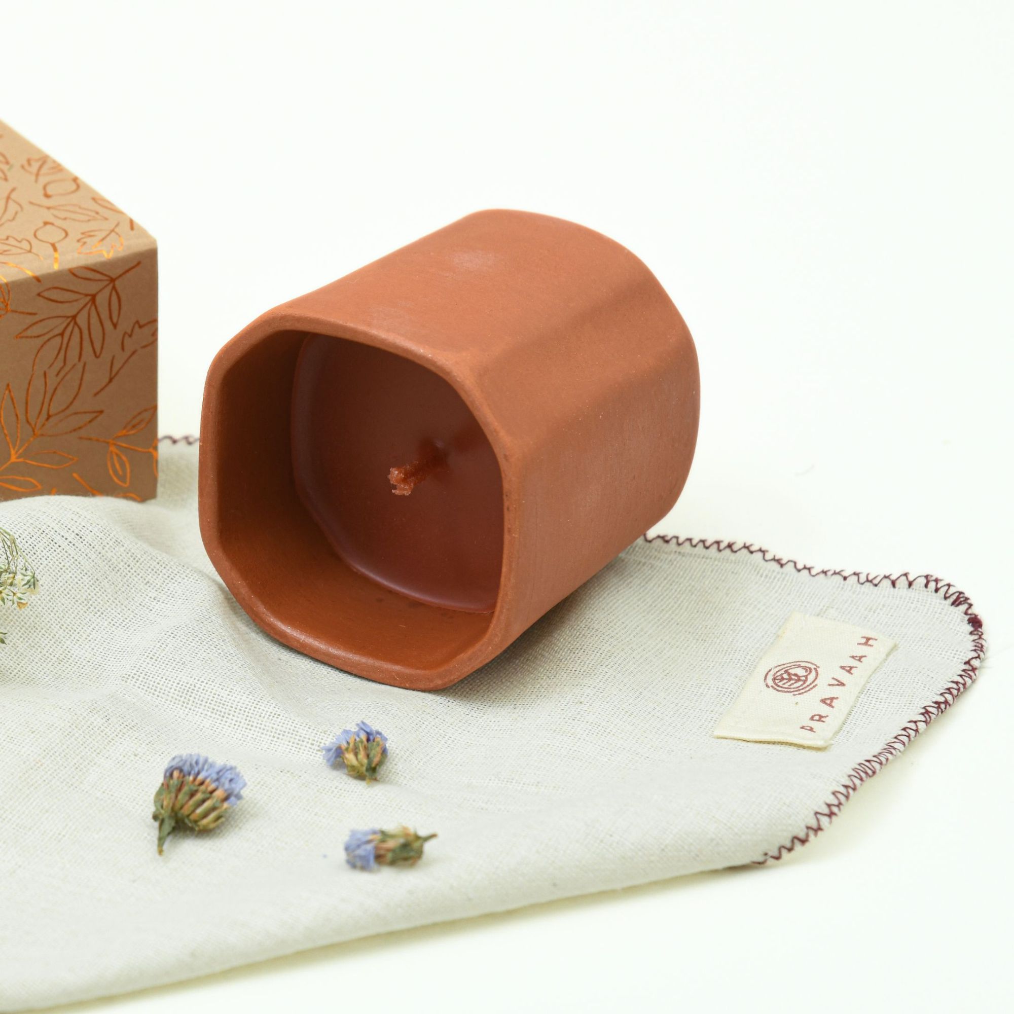 Gilli Mitti Candle | Smells Like Rain | Soy wax