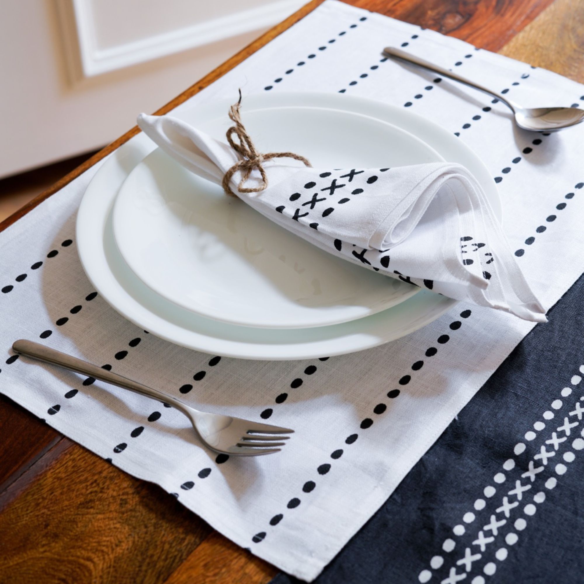 Himadri Table Linen Set | Handprinted on 100% Hemp | Runner, Placemats, and Napkin set