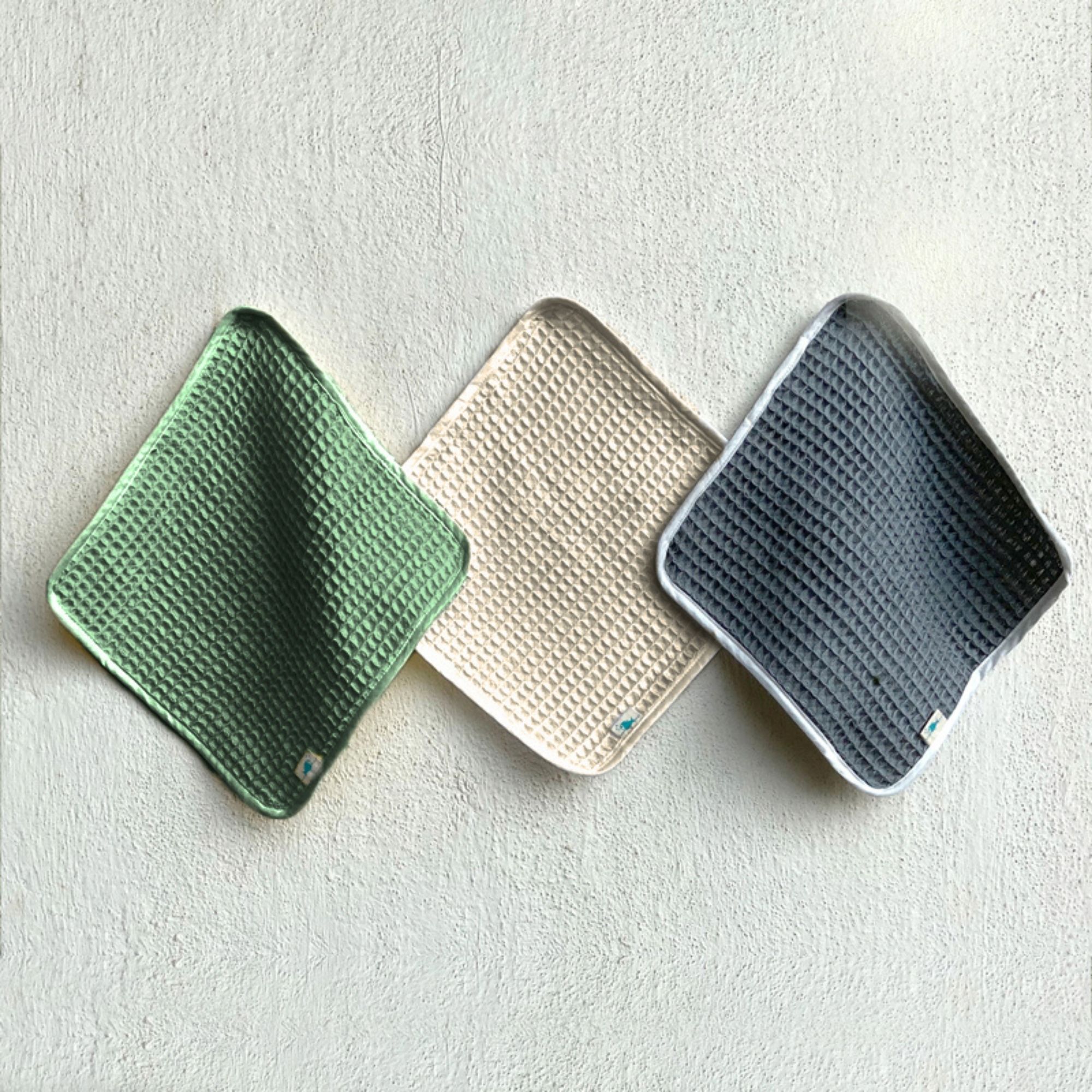 WHITEWATER KIDS ORGANIC HANDWOVEN WAFFLE WASHCLOTHS - Image 3